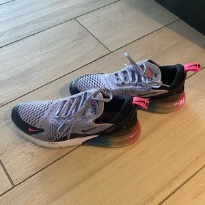 Nike Air 270